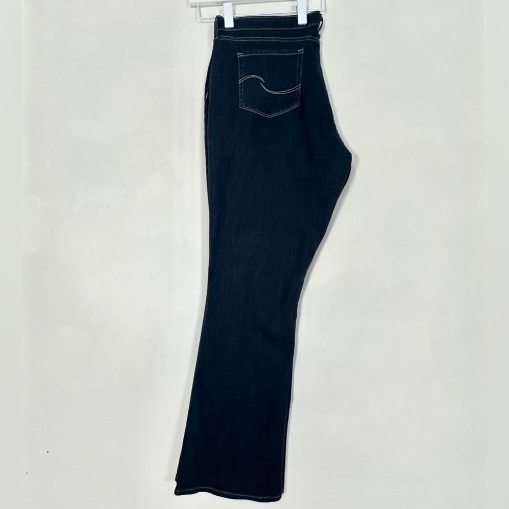 Levi Strauss Signature Mid-Rise Bootcut Denim Jeans • Blue • Sz 20M W35 L32 •EUC - Picture 10 of 15